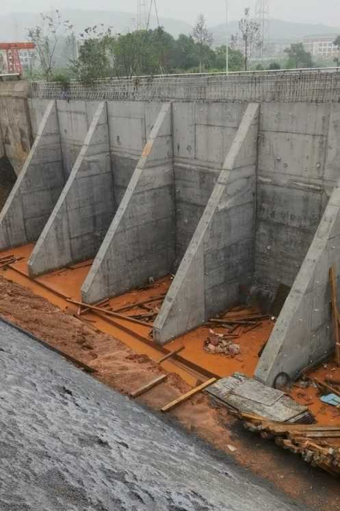 周口商水县锚杆式挡土墙